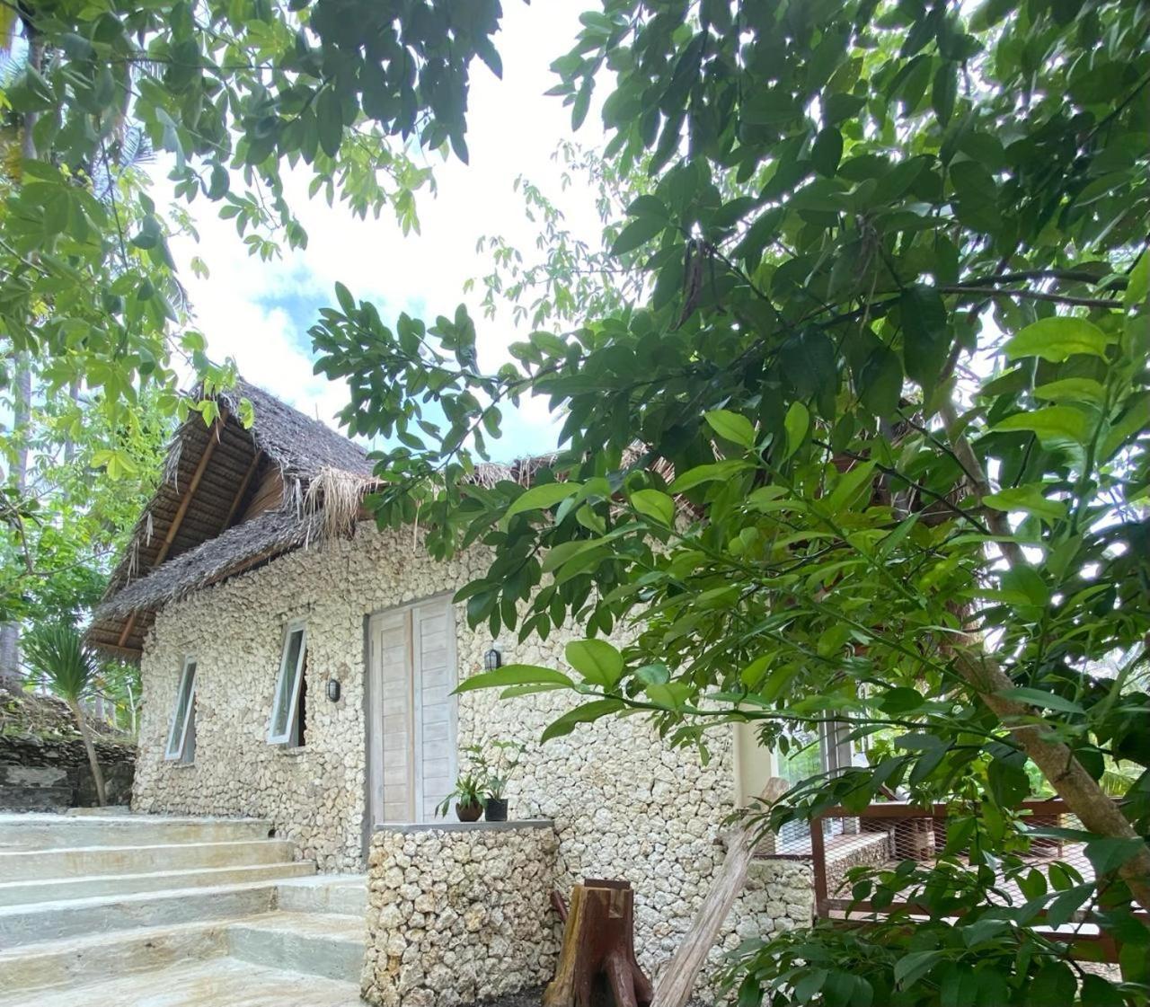 Вілла Gading Tree House Batununggul Екстер'єр фото