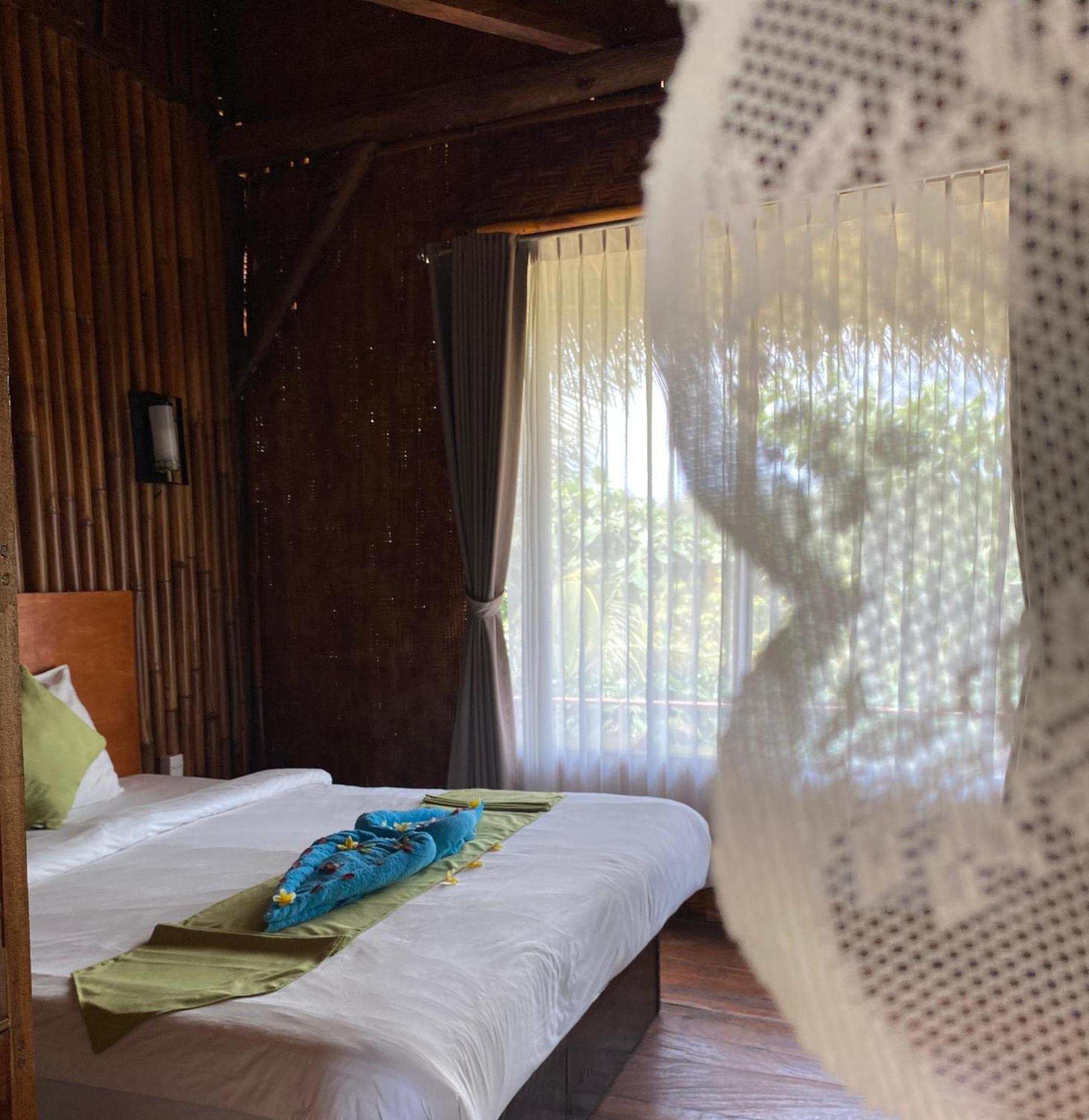 Вілла Gading Tree House Batununggul Екстер'єр фото