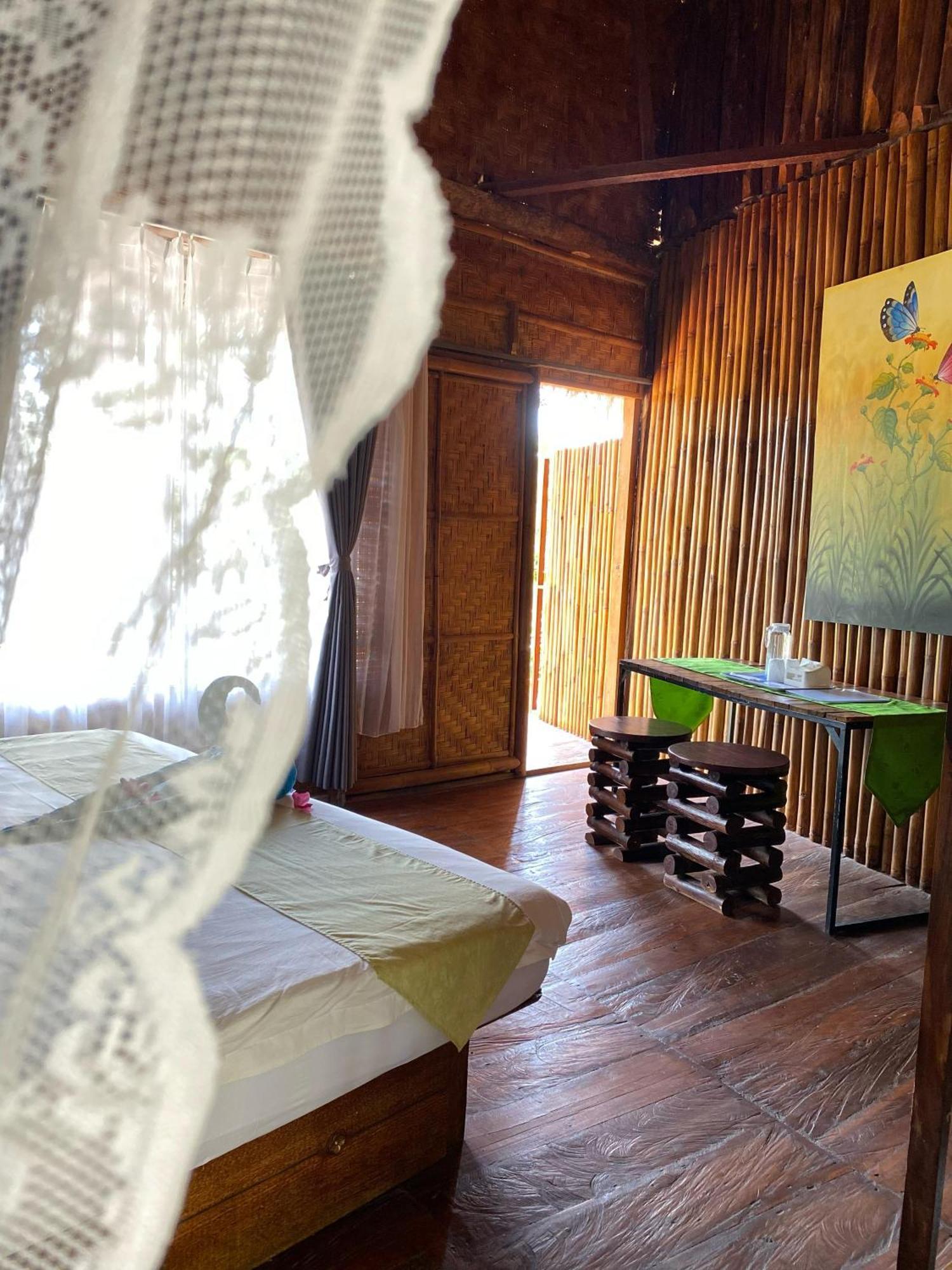 Вілла Gading Tree House Batununggul Екстер'єр фото